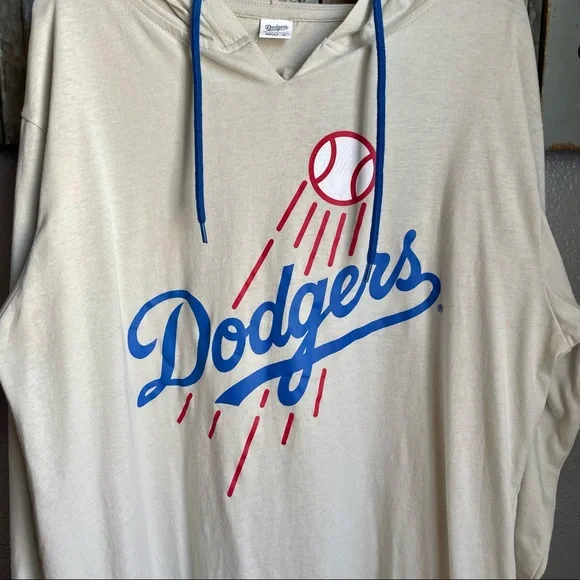 LA Dodgers Hoodie Tee - Picture 3 of 6
